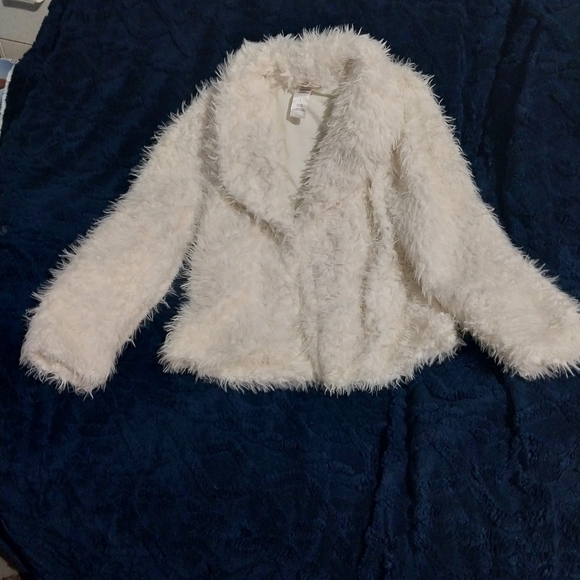 Little Lass Jackets & Blazers - Women's White Fuzzy Jacket